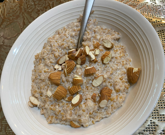 Habermus with Goat Milk - hearty breakfast