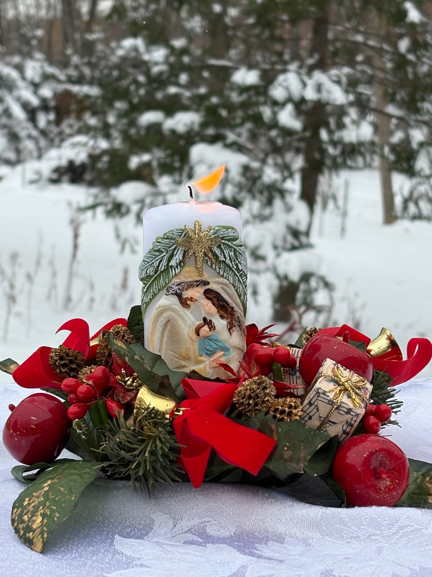 💜 Świeca Bożonarodzeniowa – Dar Światła, Nadziei oraz Jałmużna 💜