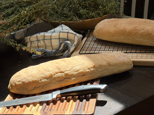 Mother’s Love Spelt Bread: Buns, Rolls & Loaf