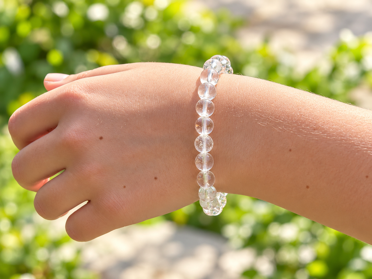 Clear to White Quartz 8 mm Round Bead Bracelet | Mountain Crystal & Clear Quartz – Clarity, Balance & Well-Being
